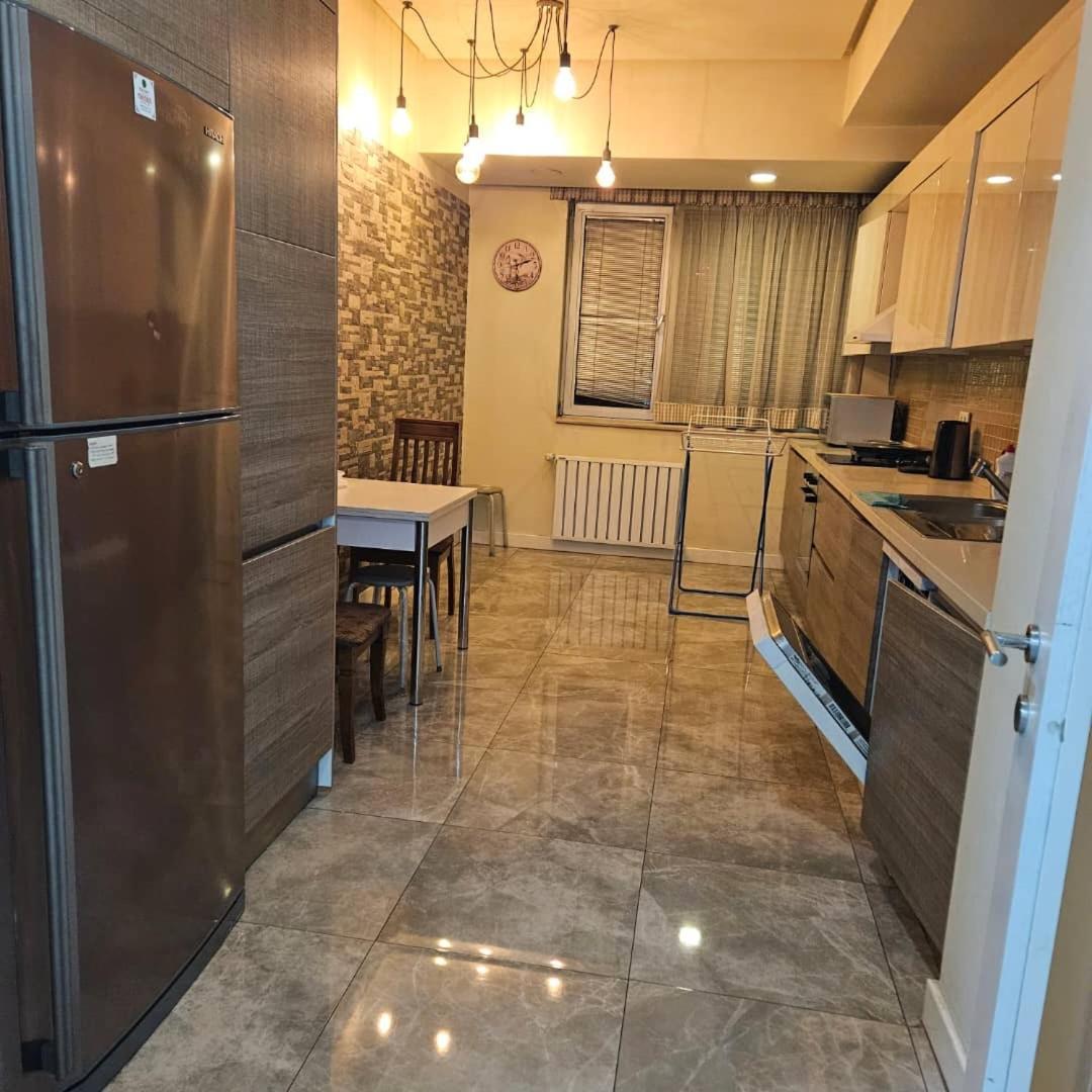 Bishkek Park Residence Bagian luar foto