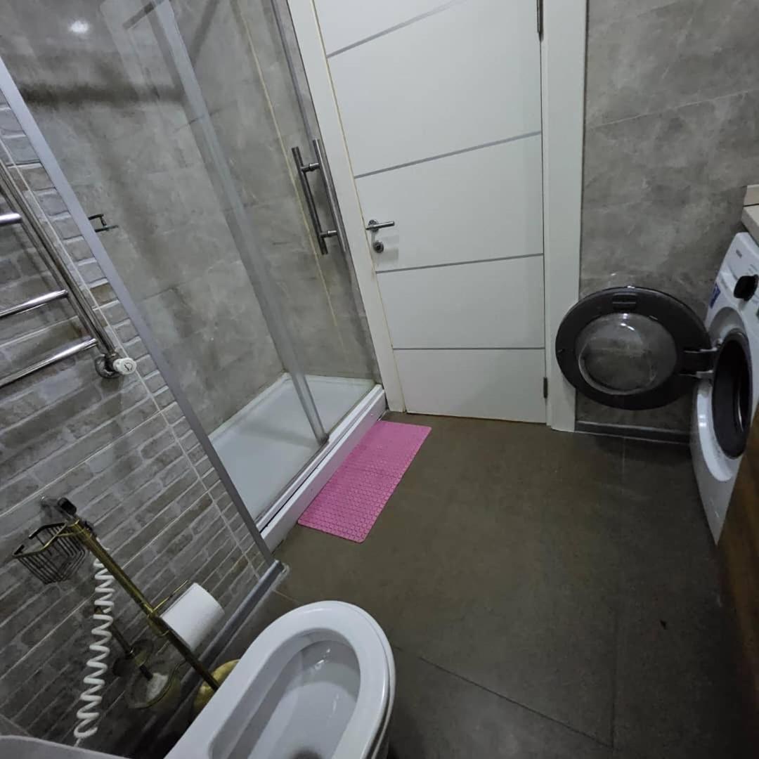 Bishkek Park Residence Bagian luar foto
