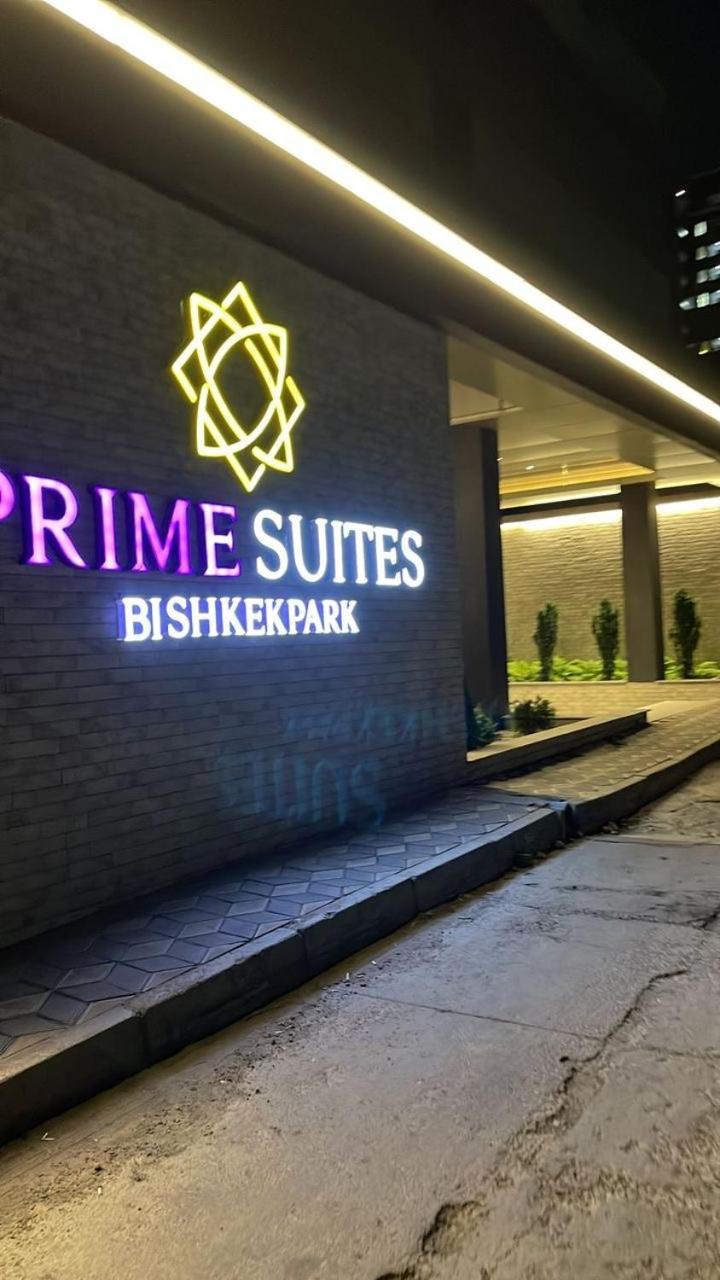 Bishkek Park Residence Bagian luar foto